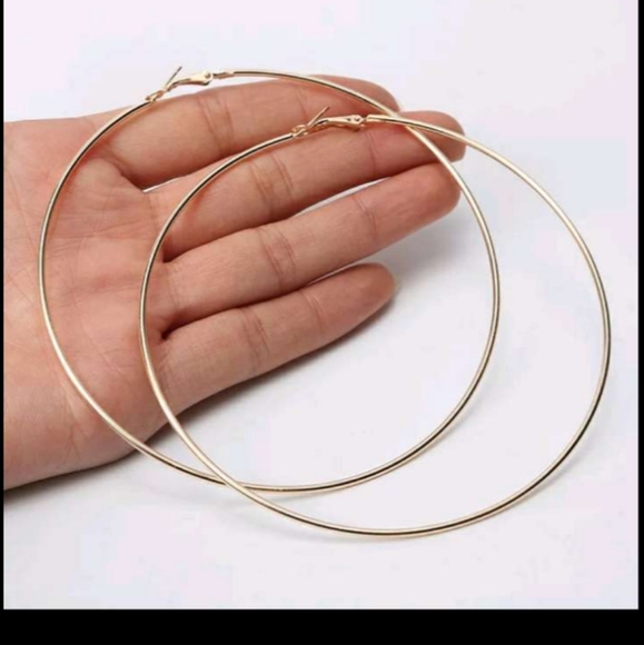 NEW 11 CM WIDE GOLD TONE HOOPS EARRINGS